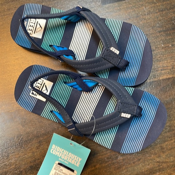 Reef kids Ahi flip flops - Picture 2 of 8